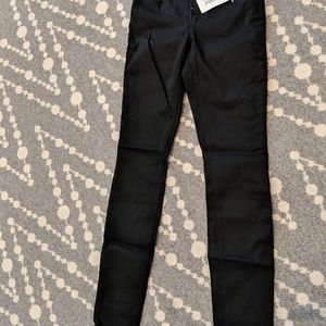 Level 99 mid rise Liza black slacks